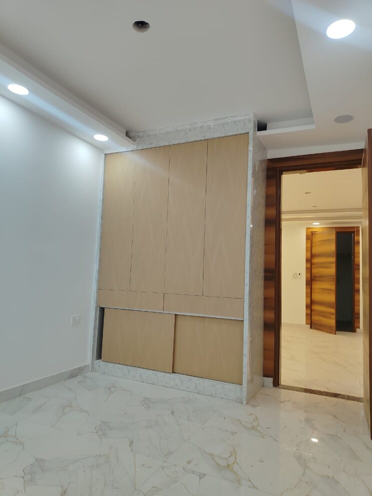 Room, mahavir enclave 1 3 Bedroom 1000 Sq.Ft. Builder Floor In Mahavir Enclave 1 Delhi 8678171