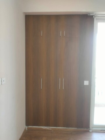 2 BHK Apartment For Rent in Jaypee Greens Kosmos, Sector 134