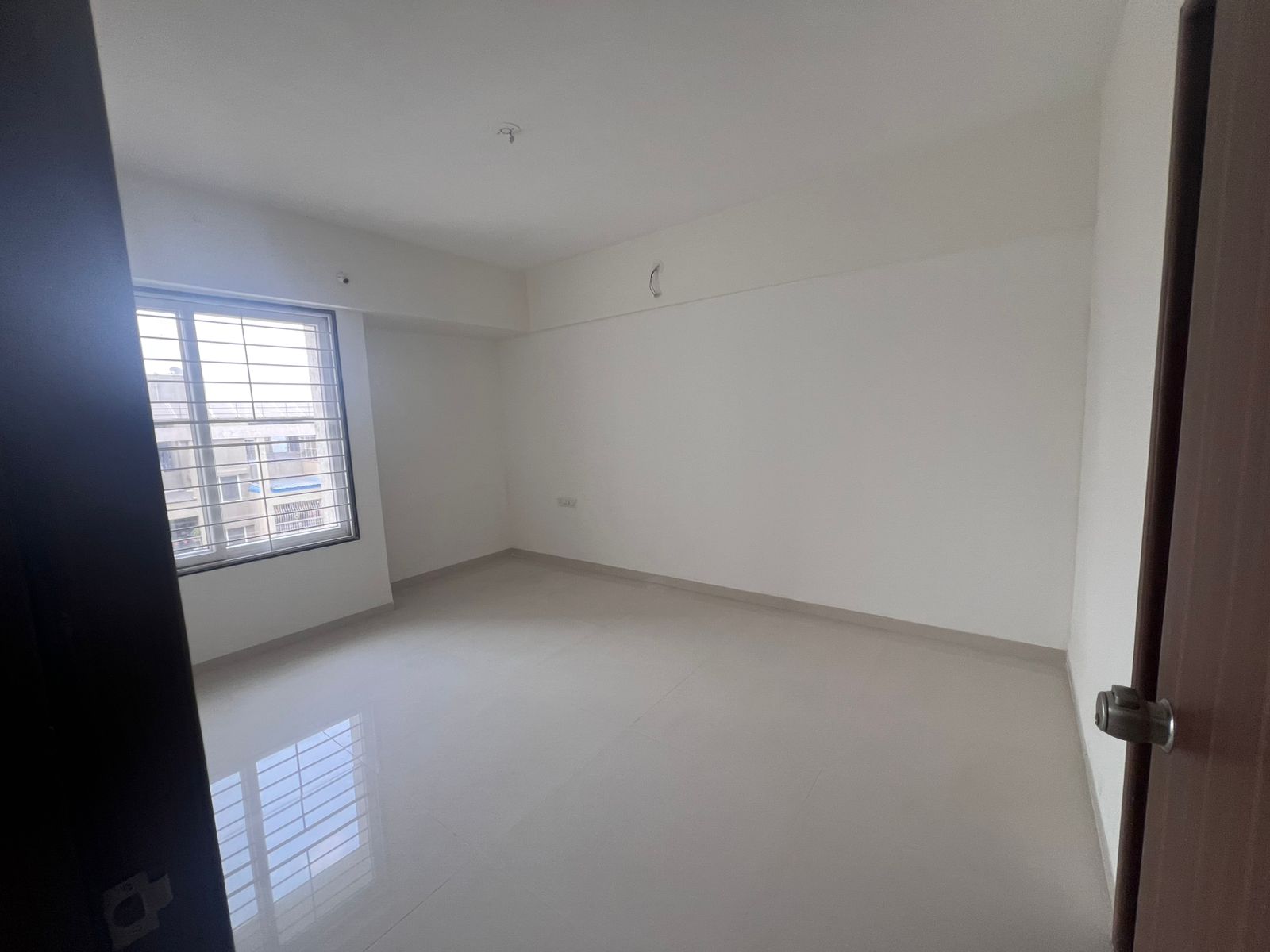 3 BHK + Extra Room Apartment For Rent in Hermes 212 Riverwalk