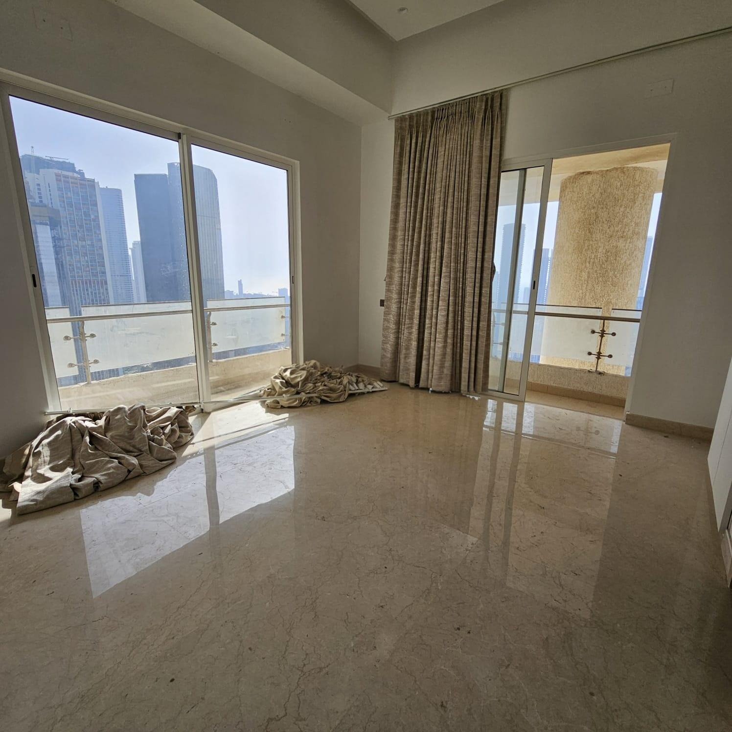 3 BHK + Servant Room Apartment For Rent in Indiabulls Sky Forest