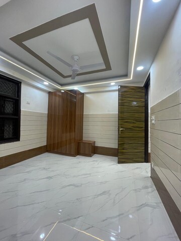 Room in 1 BHK Independent House at Mahavir Enclave 1 – for Sale