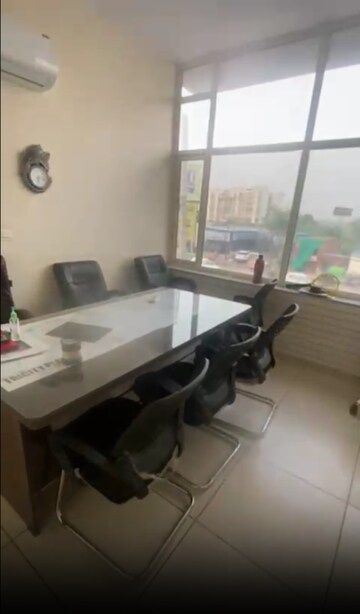  Showroom For Rent in Banur