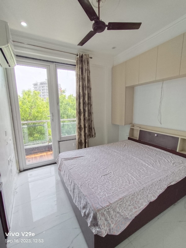 1 BHK Builder Floor For Rent in Sector 52