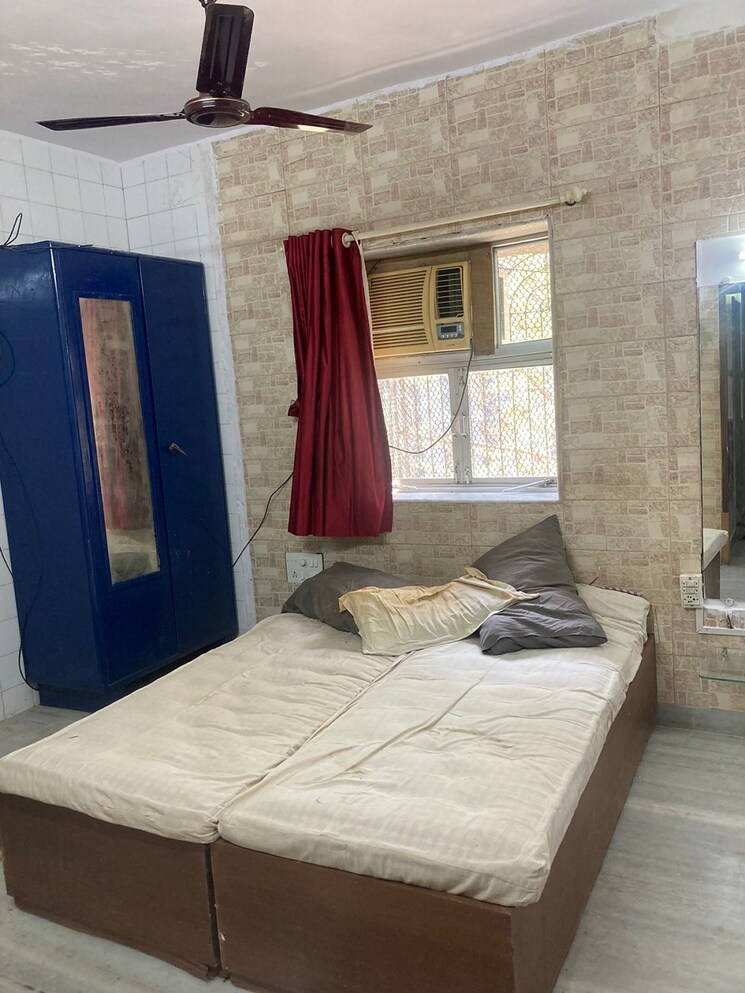 Bedroom, juhu 2 Bedroom 750 Sq.Ft. Apartment In Juhu Mumbai 8678268