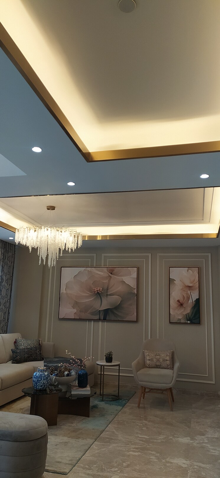 Living Room, sector 82 3 Bedroom 3300 Sq.Ft. Apartment In Sector 82 Faridabad 8678404