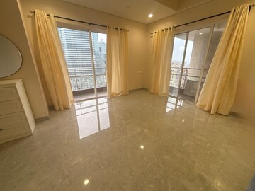 3 BHK Apartment For Rent in Indiabulls Sky Forest, Lower Parel
