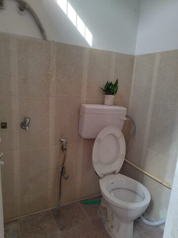 Bathroom in 2 BHK Apartment at Sector 26 – for Rent