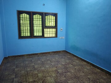 Room in 2 BHK Builder Floor at Guduvanchery – for Sale