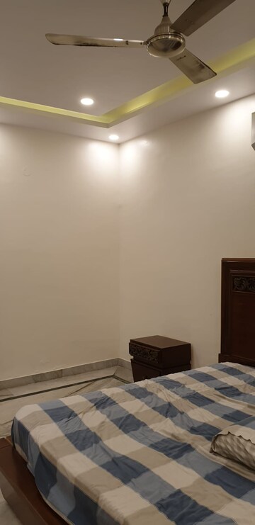 Room in 2 BHK Independent House at Sector 4 – for Rent