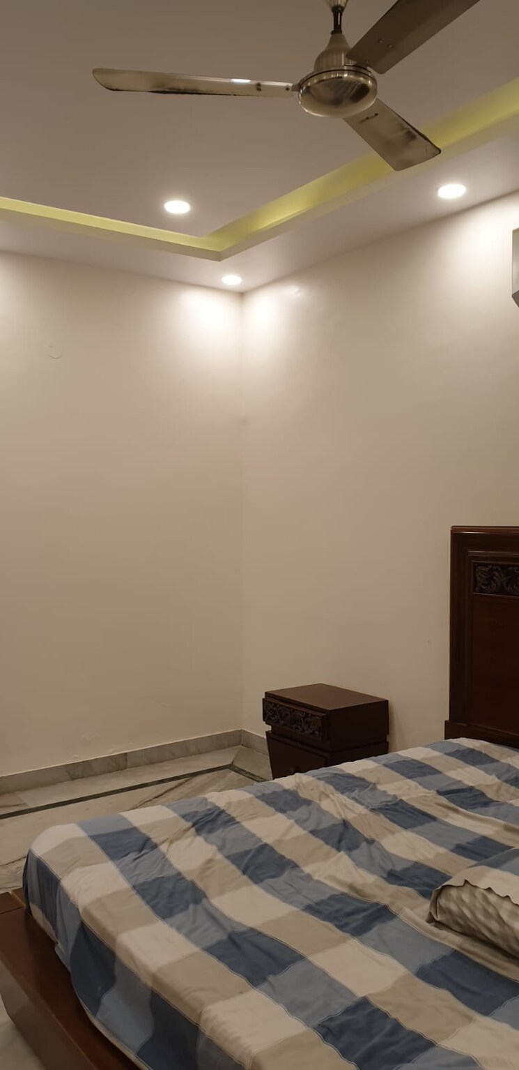 Room, sector 4 2 Bedroom 1498 Sq.Ft. Independent House In Sector 4 Gurgaon 8678410
