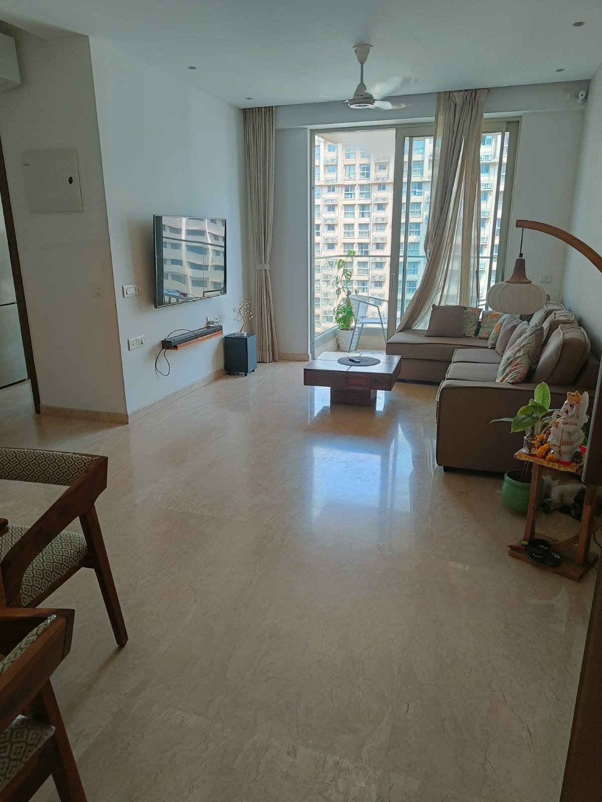 2 BHK Apartment For Rent in Hiranandani Castle Rock