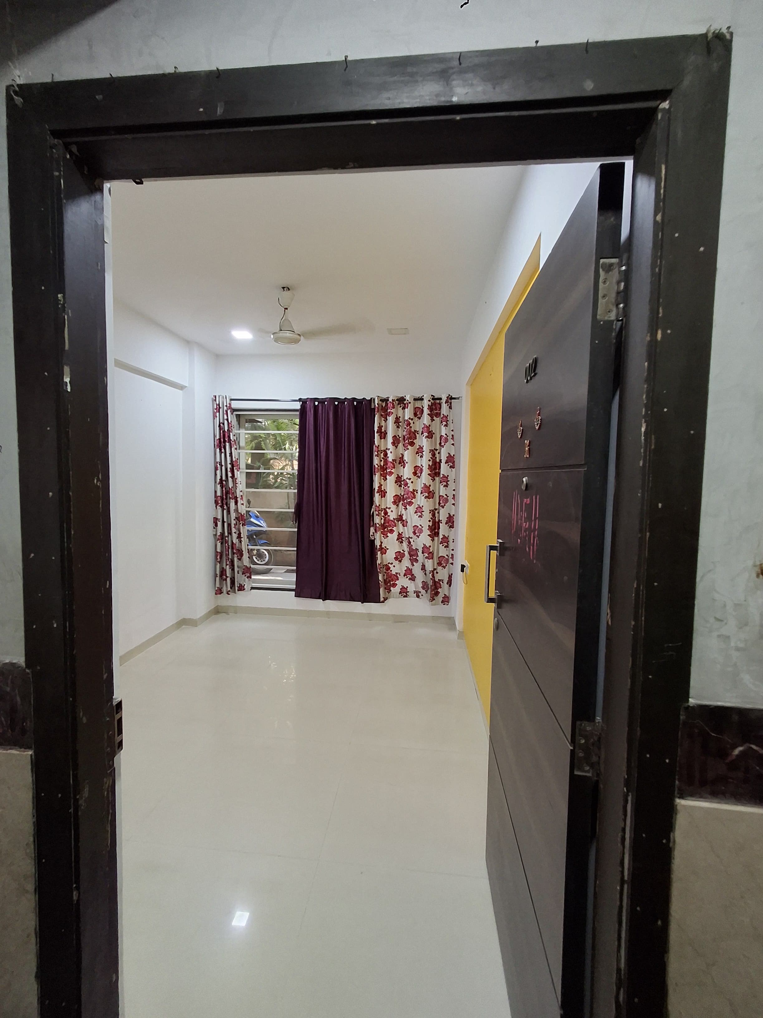 1 BHK + Study Room 400 Sq.Ft. Apartment in Hari Om CHS Kurla West