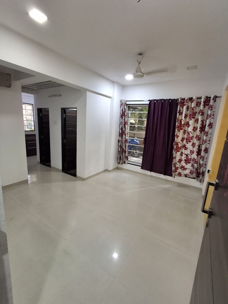 Room, hari-om-chs-kurla-west 1 Bedroom 400 Sq.Ft. Apartment In Kurla West Mumbai 8678499