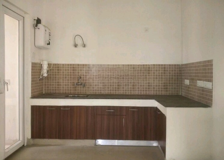 Kitchen, sethi-max-royale 2 Bedroom 1125 Sq.Ft. Apartment In Sector 76 Noida 8678446