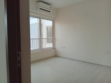 2 BHK Apartment For Rent in Shapoorji Pallonji Joyville Gurgaon, Sector 102