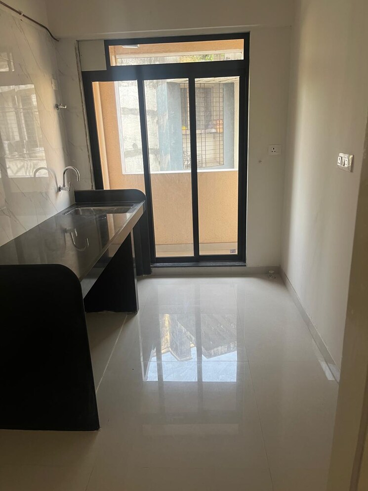 Kitchen, saptashree-guruprerna 1 RK 300 Sq.Ft. Apartment In Naupada Thane 8678512