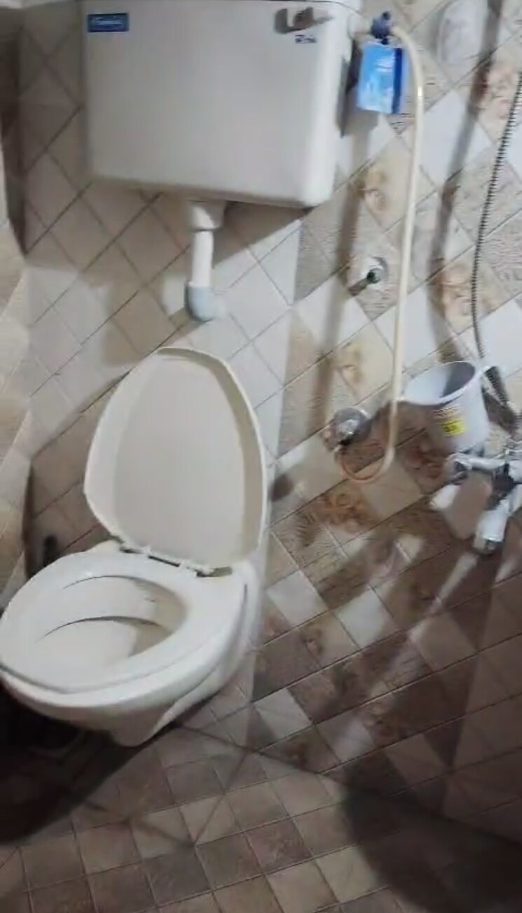 Bathroom, shantee-meera-avenue 1 Bedroom 640 Sq.Ft. Builder Floor In Vasai East Palghar 8678649