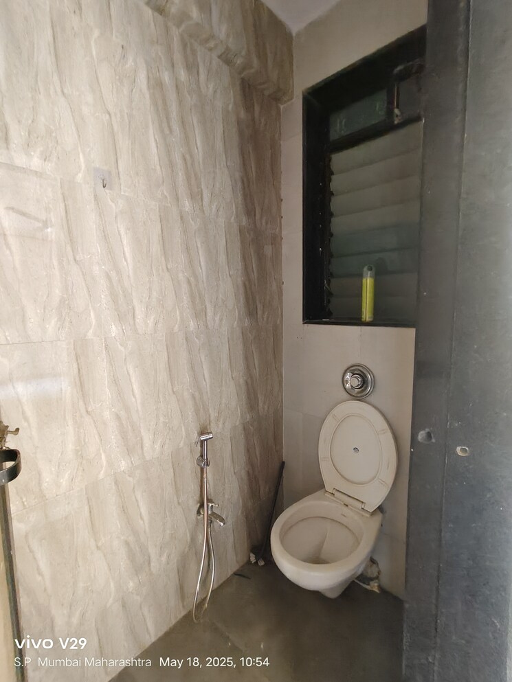 Bathroom, sanghvi-evana 1 Bedroom 430 Sq.Ft. Apartment In Worli Mumbai 8678614