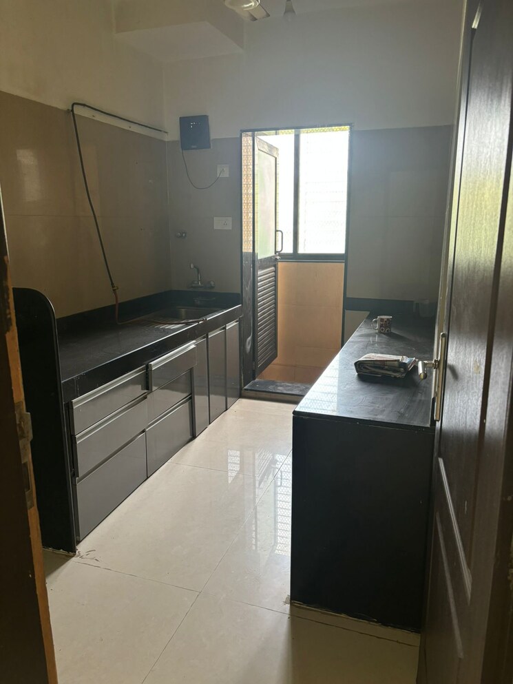 Kitchen, k-raheja-raheja-residency 3 Bedroom 1250 Sq.Ft. Apartment In Malad East Mumbai 8678576