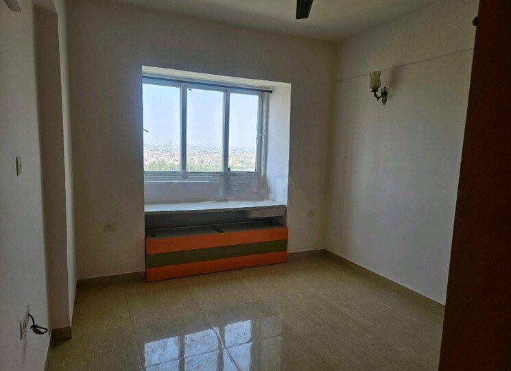 Room, ats-one-hamlet 3 Bedroom 2000 Sq.Ft. Apartment In Sector 104 Noida 8679517