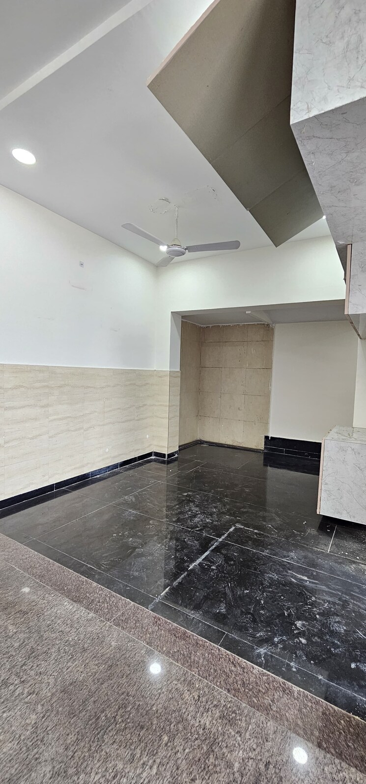 Room, banjara hills 3 Bedroom 2500 Sq.Ft. Independent House In Banjara Hills Hyderabad 8678659