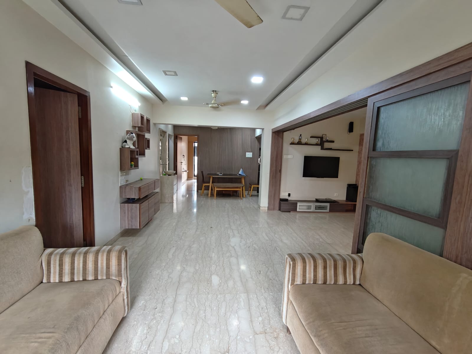 3 BHK Apartment For Rent in Sea Shell Apartment