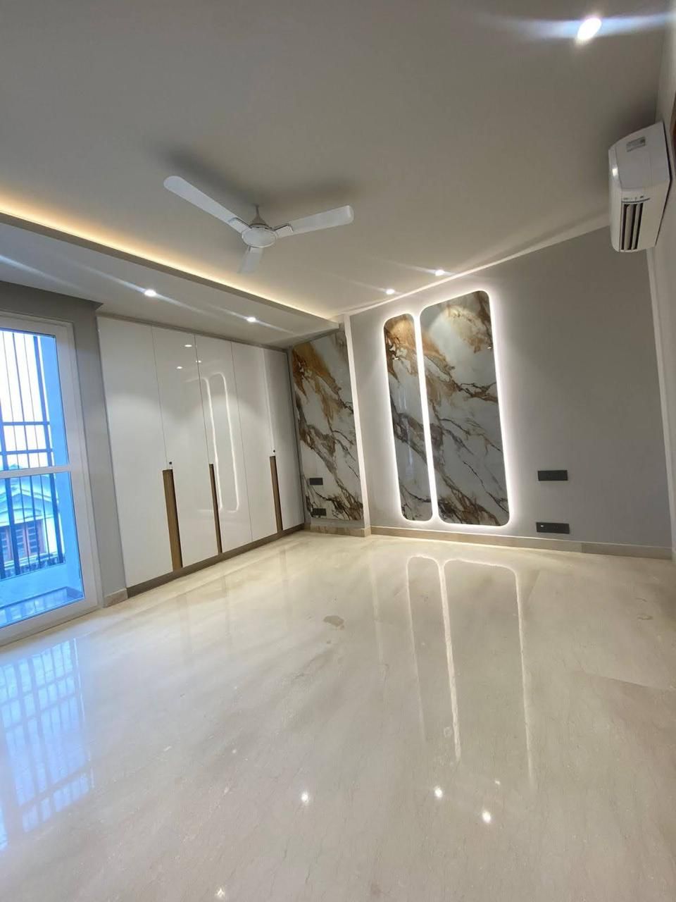 4 BHK + Servant Room Apartment For Sale in Bestech Park View Grand Spa