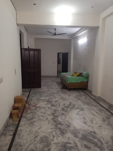  3 BHK Apartment at Vasant Kunj – for Rent