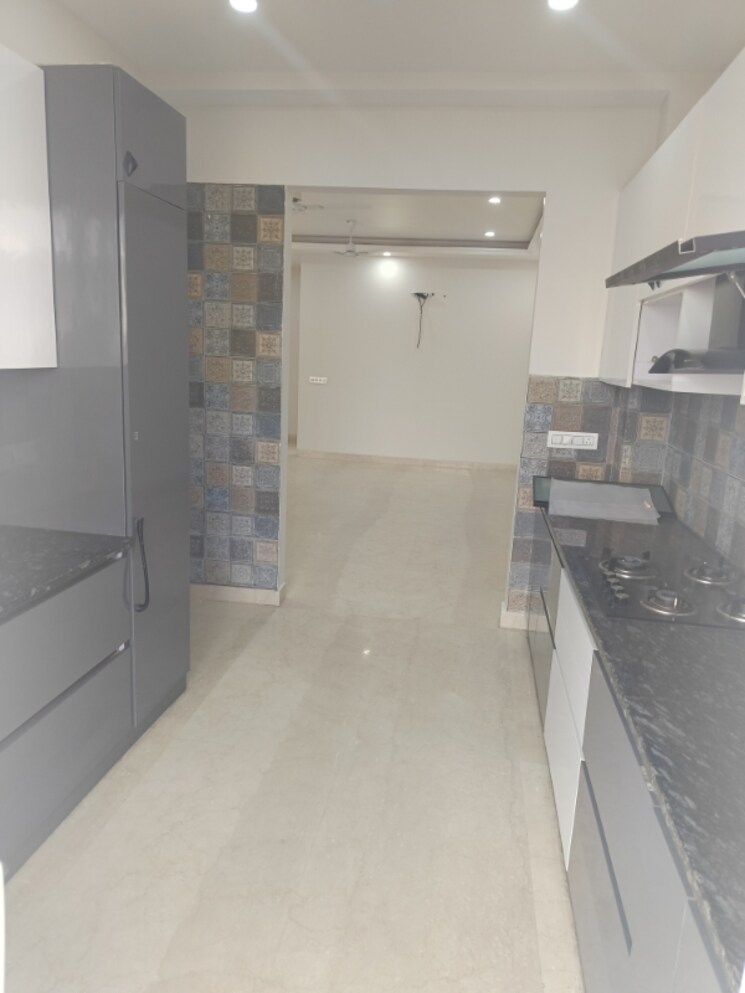 Balcony, ss-mayfield-gardens 3 Bedroom 1750 Sq.Ft. Builder Floor In Sector 51 Gurgaon 8679388