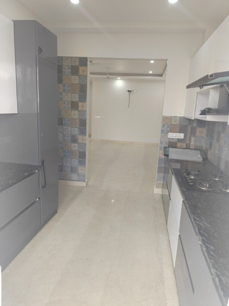 Balcony, ss-mayfield-gardens 3 Bedroom 1750 Sq.Ft. Builder Floor In Sector 51 Gurgaon 8679388