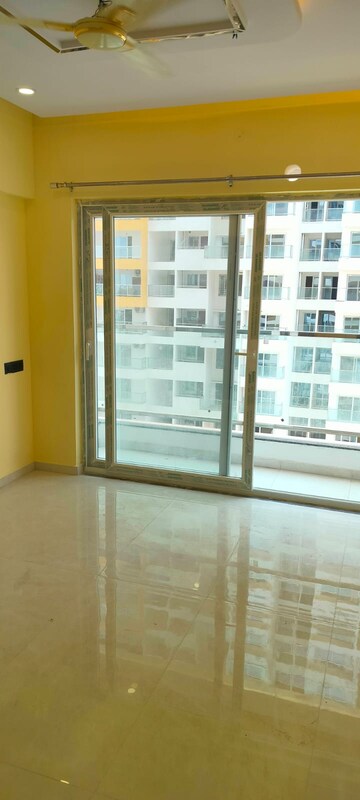 Room in 3 BHK Builder Floor at Besa Pipla rd – for Rent