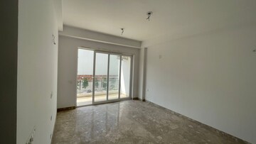 Room in 4 BHK Apartment at SS Linden, Sector 84 – for Rent
