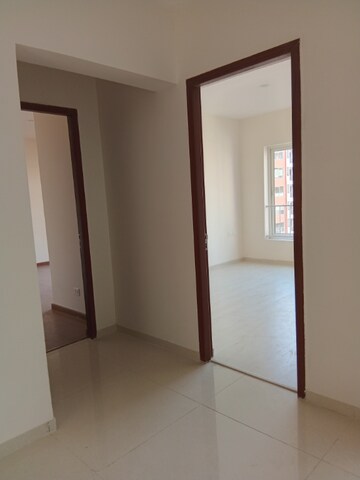Room in 4 BHK Apartment at Shapoorji Pallonji Joyville Gurgaon, Sector 102 – for Rent