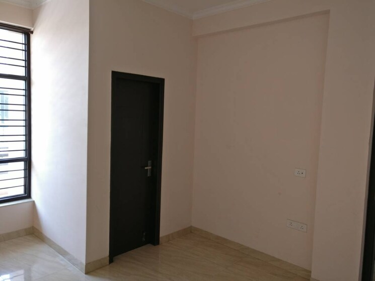 Other, sector 4 2 Bedroom 1289 Sq.Ft. Independent House In Sector 4 Gurgaon 8679273