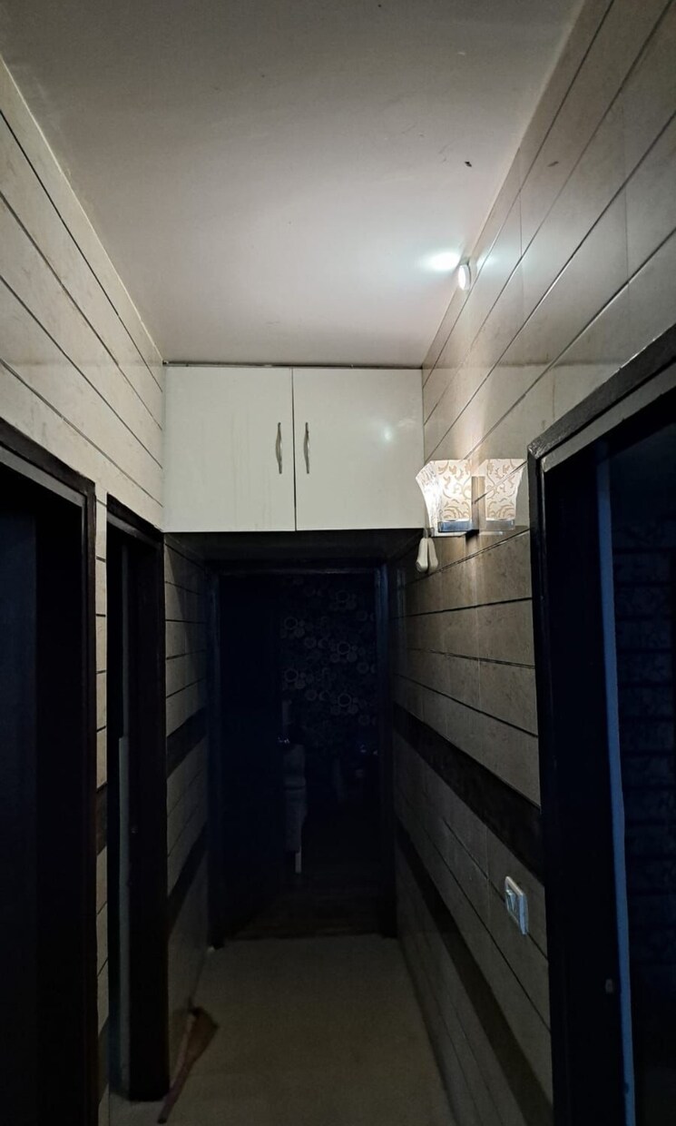 Kitchen, aditya-celebrity-homes 3 Bedroom 1650 Sq.Ft. Apartment In Sector 76 Noida 8679339