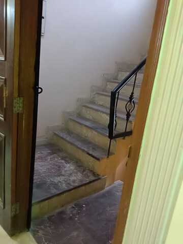Balcony in 2 BHK Builder Floor at Lajpat Nagar 4 – for Rent