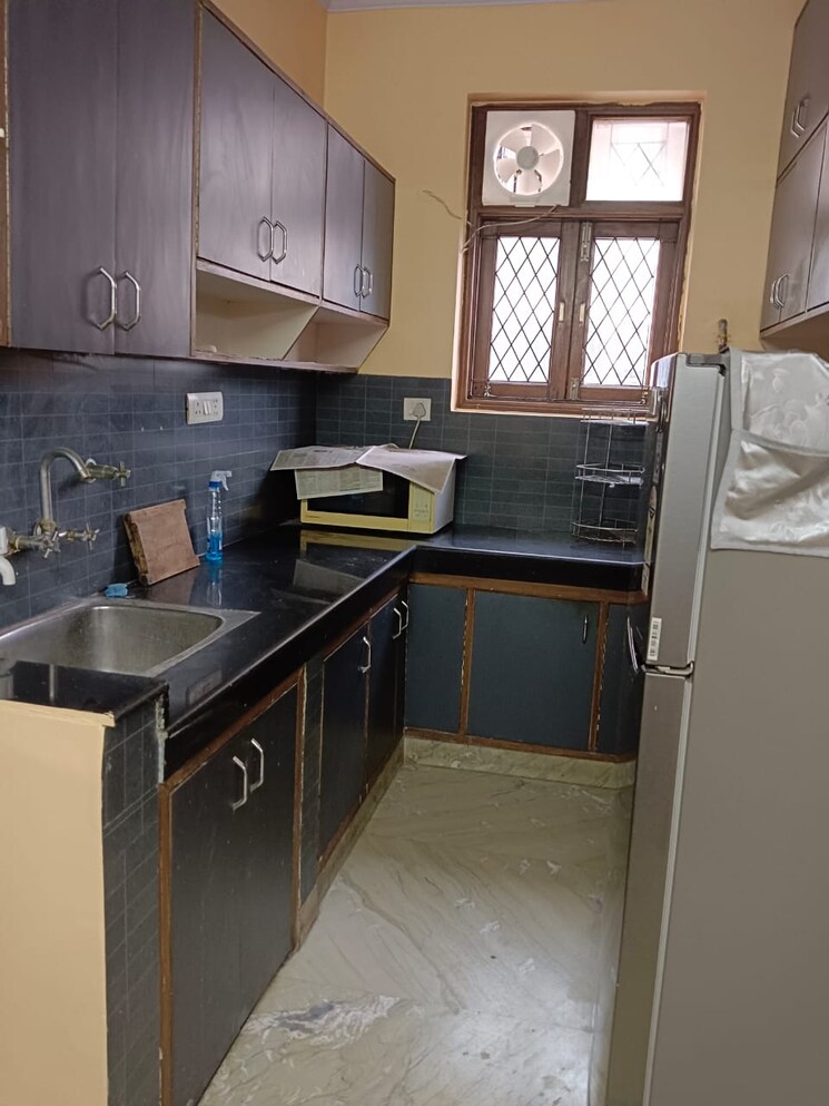 Kitchen, lajpat nagar 4 2 Bedroom 1090 Sq.Ft. Builder Floor In Lajpat Nagar 4 Delhi 8679240