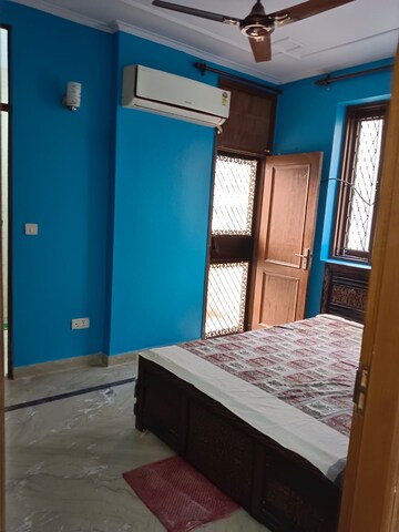 Bedroom in 2 BHK Builder Floor at Lajpat Nagar 4 – for Rent