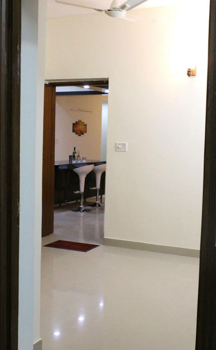 Room, ardee-city-palm-grove-heights 3 Bedroom 1850 Sq.Ft. Apartment In Sector 52 Gurgaon 8679315