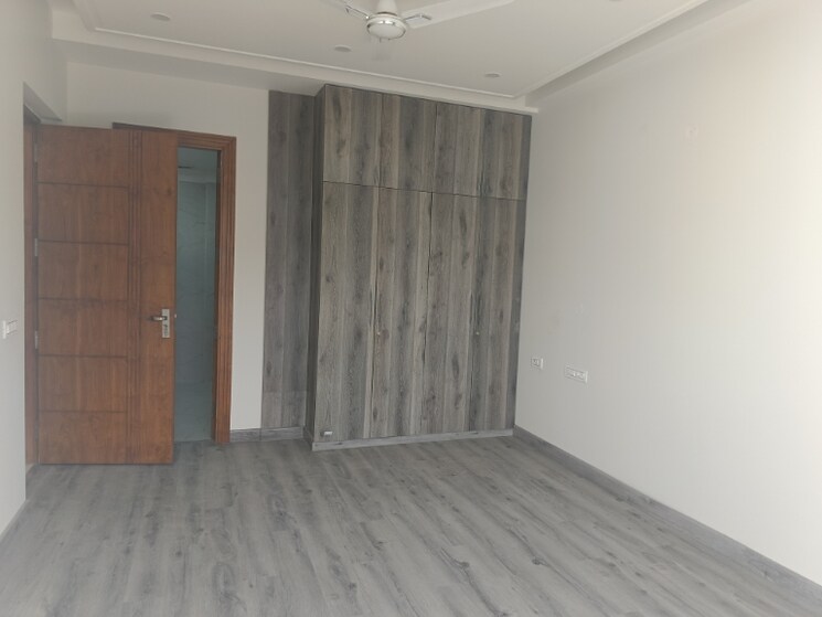 Room, ss-mayfield-gardens 3 Bedroom 1750 Sq.Ft. Builder Floor In Sector 51 Gurgaon 8679388