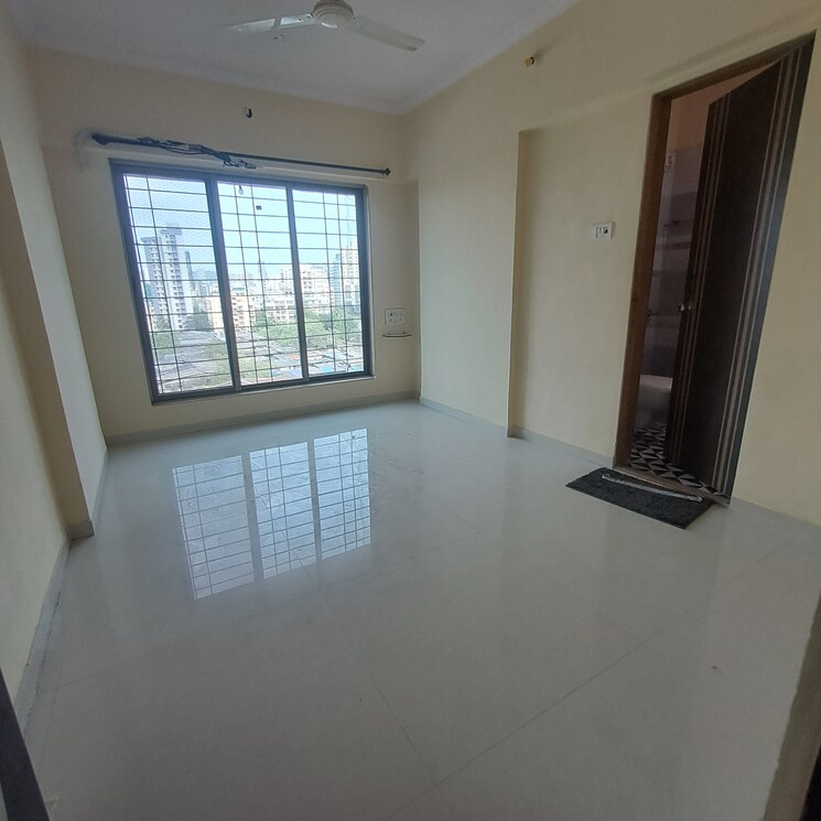Master Bedroom, dgs-sheetal-om-jay-aradhana 2 Bedroom 578 Sq.Ft. Apartment In Malad West Mumbai 8679442