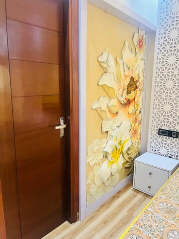 Bathroom in 3 BHK Apartment at Ardee City Palm Grove Heights, Sector 52 – for Rent