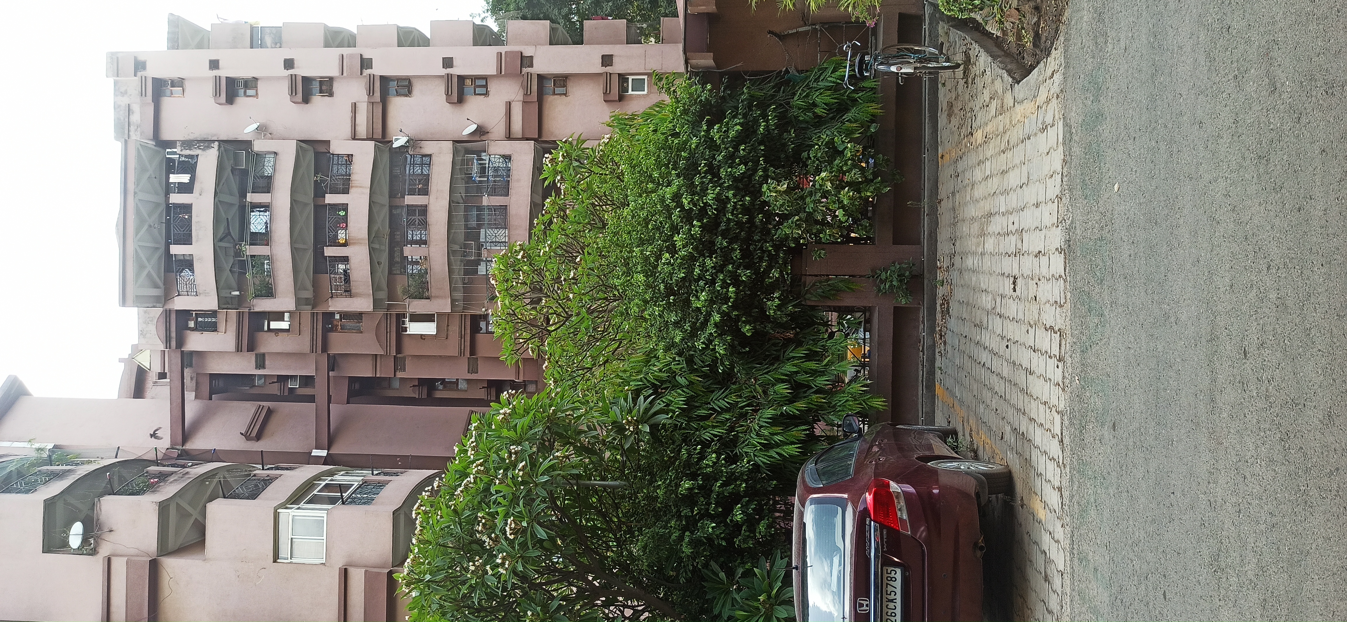 2 BHK + Servant Room Apartment For Sale in Sanskriti Apartments Gurgaon