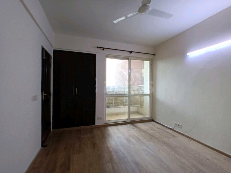 Room, 3c-lotus-boulevard 2 Bedroom 1133 Sq.Ft. Apartment In Sector 100 Noida 8679555