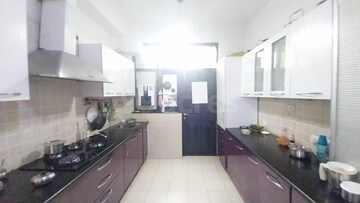 Kitchen in 4 BHK Independent House at SS Aaron Ville, Sector 48 – for Sale