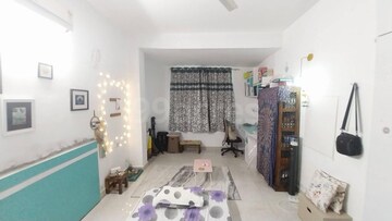 Living Room in 4 BHK Independent House at SS Aaron Ville, Sector 48 – for Sale