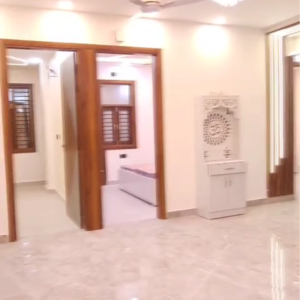 Room in 4 BHK Builder Floor at Sector 15 Dwarka – for Sale