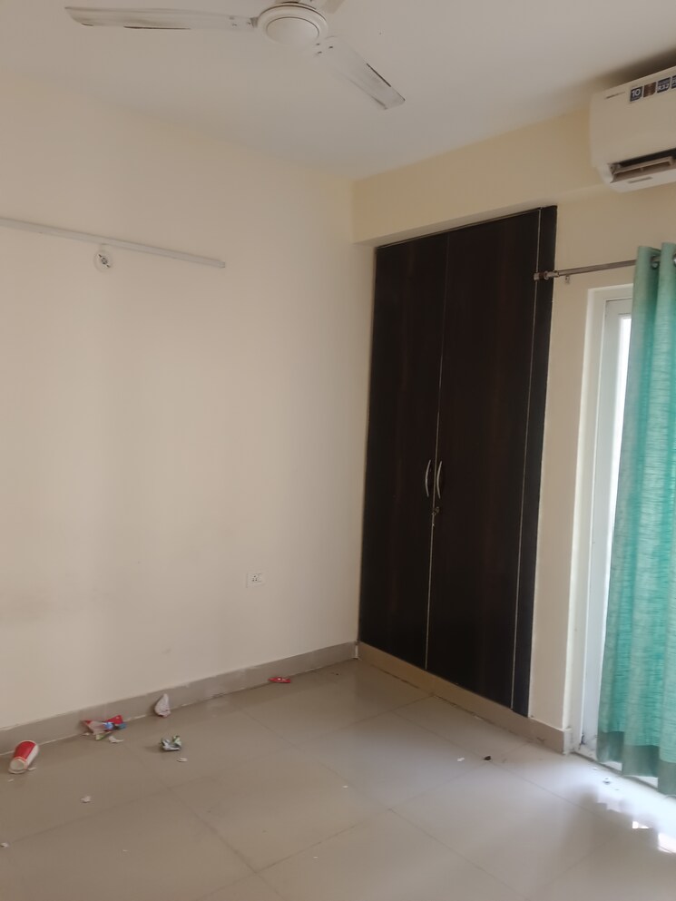 Room, gulshan-bellina 2 Bedroom 597 Sq.Ft. Apartment In Sector 16 Greater Noida Greater Noida 8680398