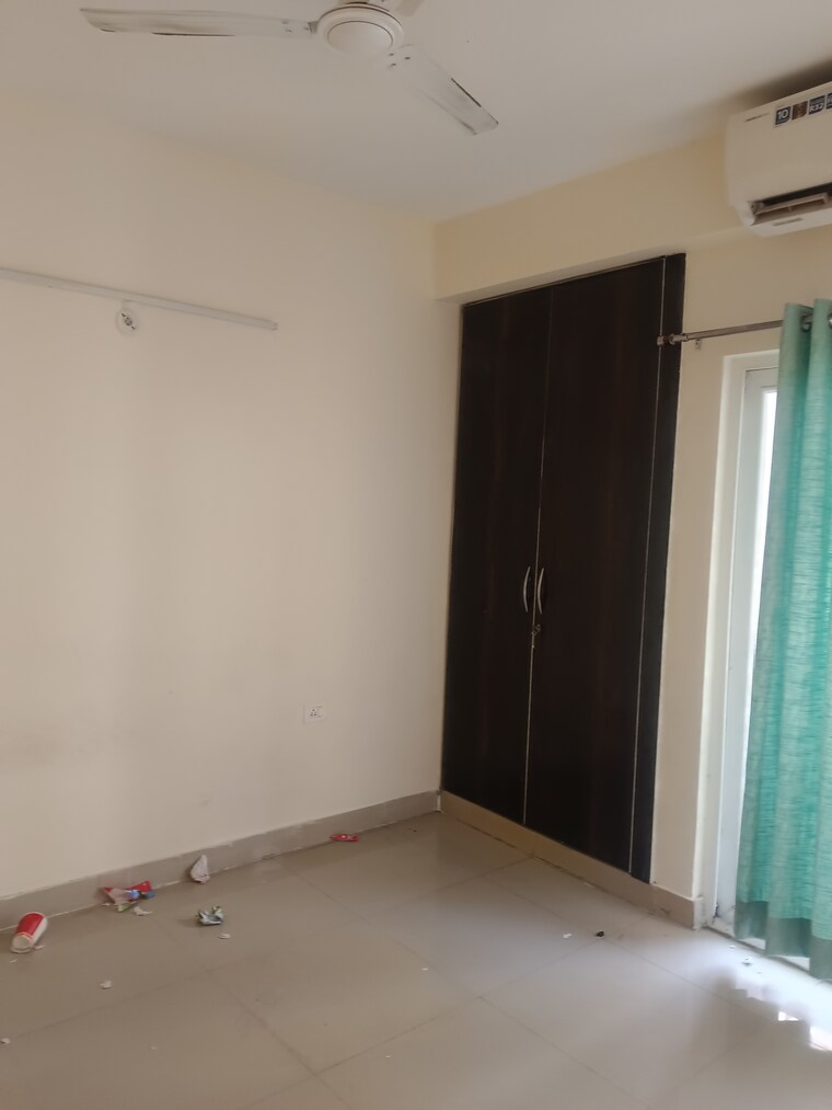 Room, gulshan-bellina 2 Bedroom 597 Sq.Ft. Apartment In Sector 16 Greater Noida Greater Noida 8680398