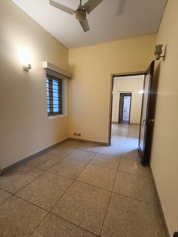 2 BHK Builder Floor For Rent in Navjeevan Vihar